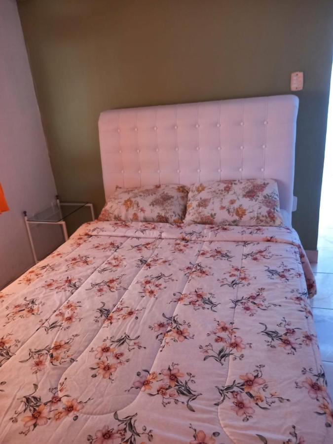 Suites Da Casa Da Dona Zeze 사콰레마 외부 사진